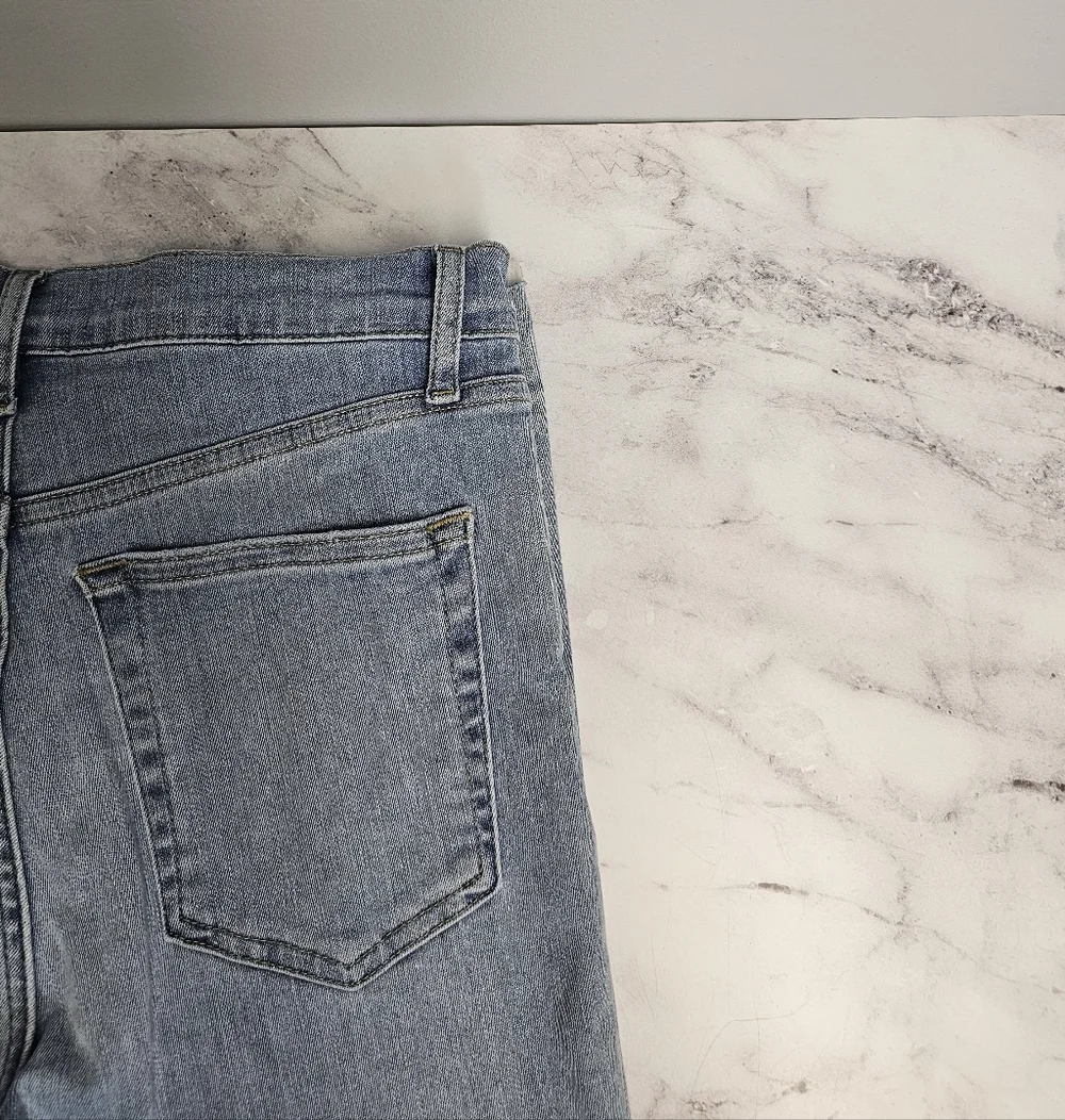 Frame Denim Le High Straight Leg Flare Light Blue Jeans 26 NWT - Picture 7 of 9